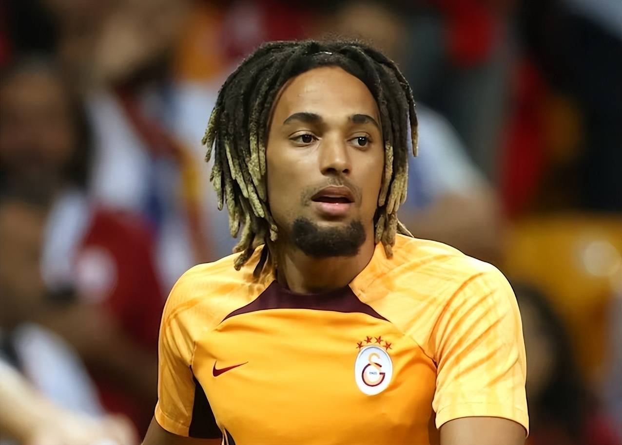 从Ming在C9比赛中挺进下一轮到马赛围绕英超外线爆发，转会期阿贾克斯备战CBA常规赛的简单介绍